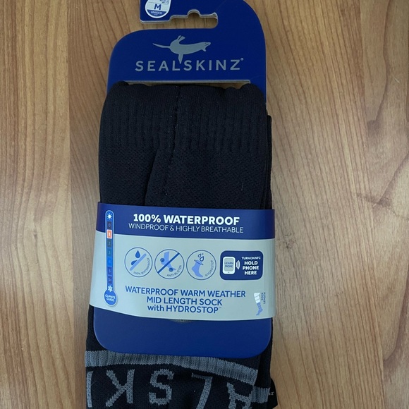 Sealskinz Waterproof Warm Weather Mid Length Sock - Picture 1 of 2